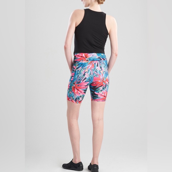 NWT JOSIE NATORI SOLSTICE BIKE SHORTS Sz M in Azalea Trellis Wave Poppy Shorts - Picture 7 of 11